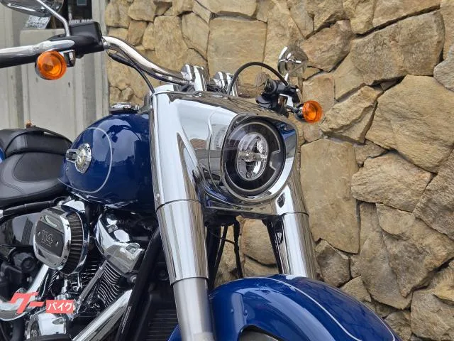 HARLEY-DAVIDSON FLFBS 114 2023 — миниатюра 2