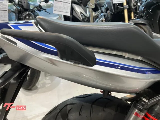 Honda CB1300Super Four 2023 — миниатюра 4
