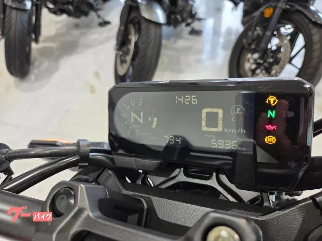 Honda CB650R 2023 — миниатюра 2