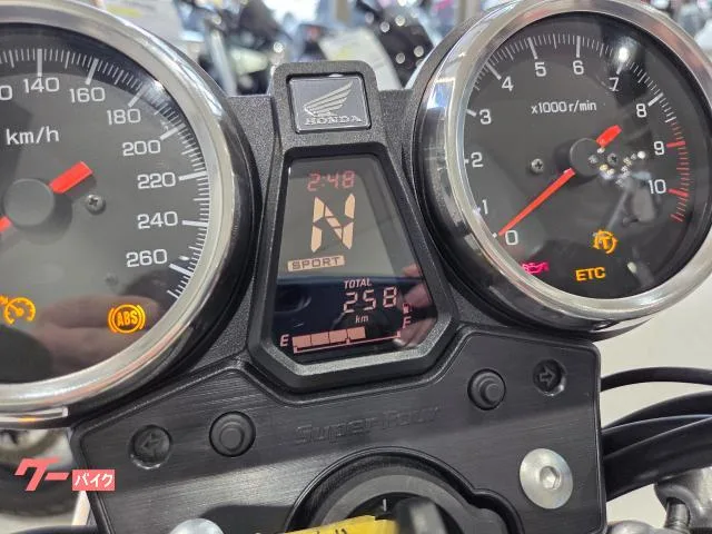 Honda CB1300Super Four SP FINAL Edition 2025 — миниатюра 5