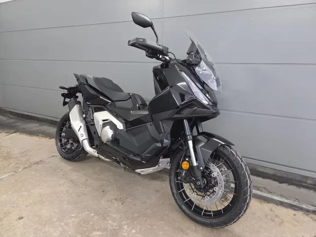 Honda X-ADV 2026 — миниатюра 2