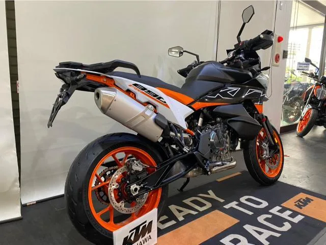 KTM 890SMT 2024 — миниатюра 3