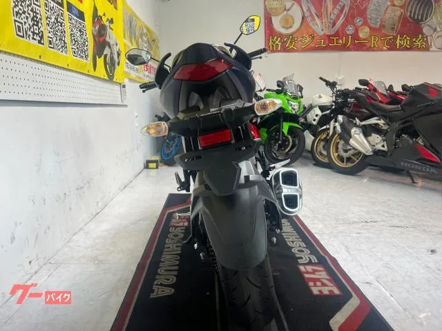 Suzuki GIXXER 250 ED22Y ABS ETC USB 2023 — миниатюра 2