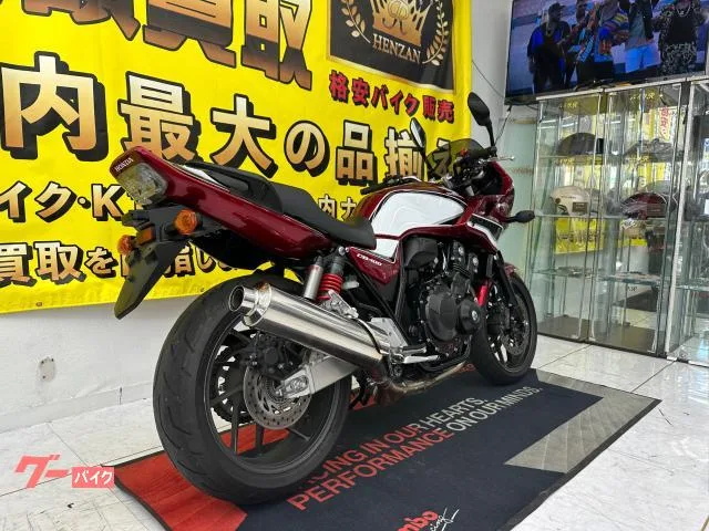 Honda CB400Super VTEC Revo NC42 2022 — миниатюра 2