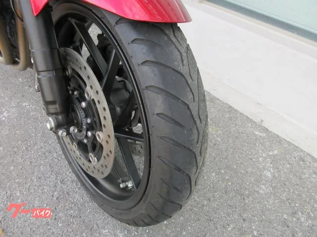 Honda CB400Super Four VTEC Revo 2022 — миниатюра 4