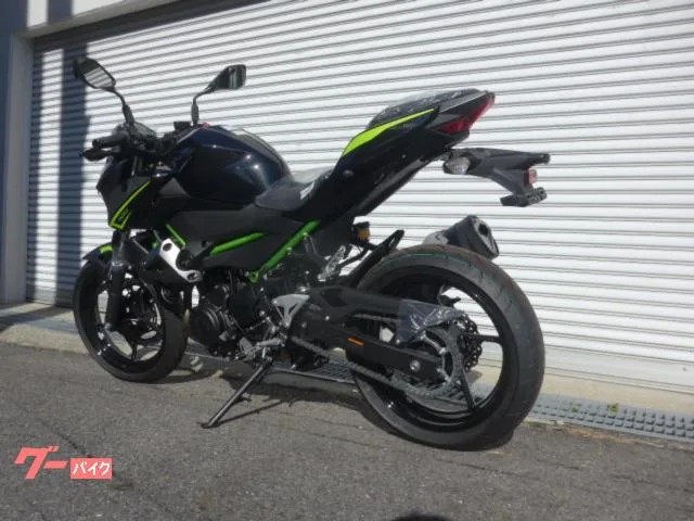 Kawasaki Z400 2023 — миниатюра 4