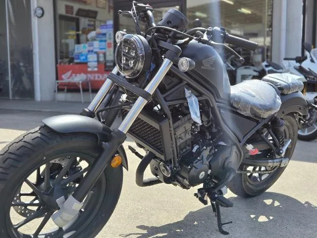 Honda 250 E-Clutch 2026 — миниатюра 2