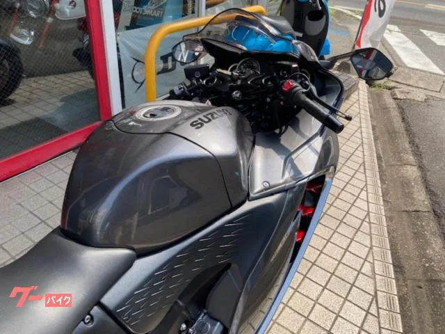 Suzuki (GSX1300R Hayabusa) 2023 — миниатюра 4