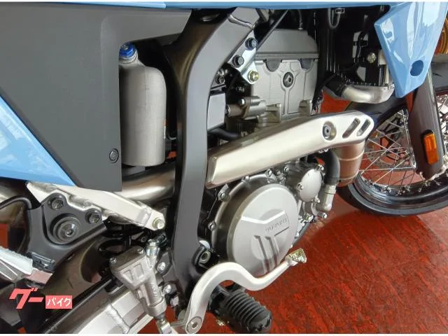 Suzuki DR-Z4SM 2026 — миниатюра 2