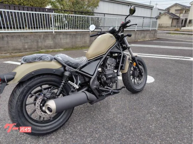 Honda 250 E-Clutch 2026 — миниатюра 2
