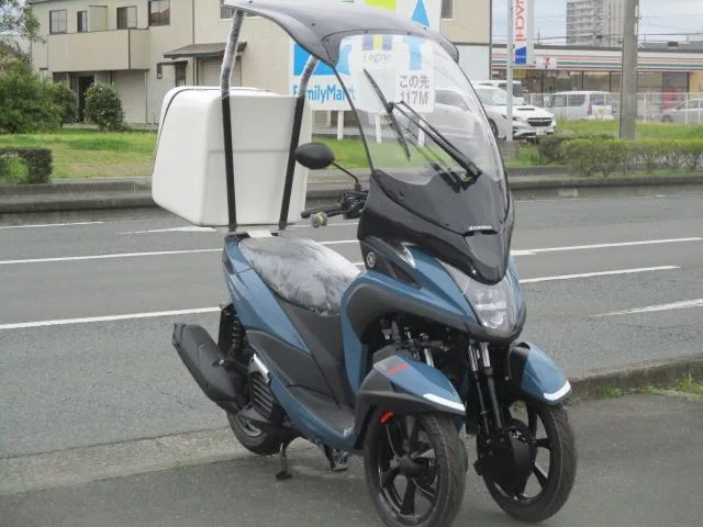 Yamaha 125TYPE3BOXTRIKE 2023 — фото 1, купить с доставкой в Москву