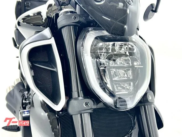 DUCATI V4 1258490049 2023 — миниатюра 2