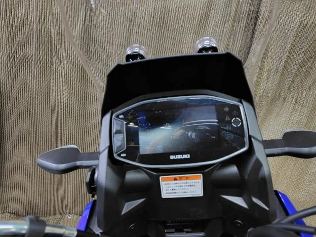 Suzuki V- 250SX 2026 — миниатюра 2