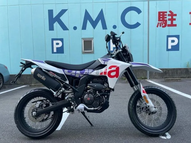 aprilia SX125 LED ABS2 2025 — фото 1, купить с доставкой в Москву
