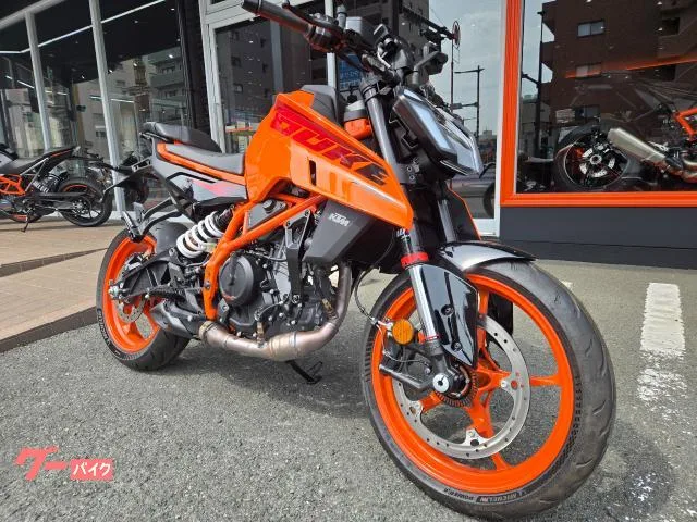 KTM 390 2025 — миниатюра 2