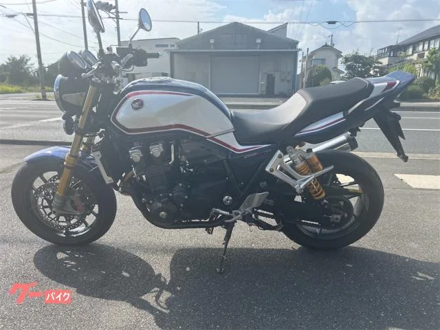 Honda CB1300Super Four SP ETC2.0 ABS 2023 — миниатюра 3
