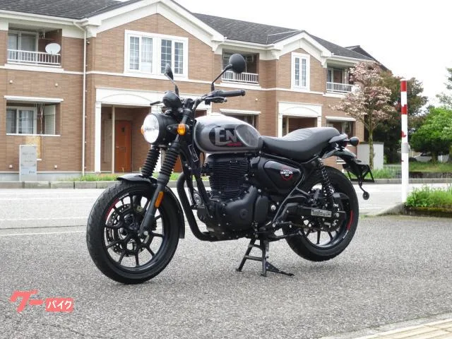 ROYAL ENFIELD 350 Dapper 2023 — миниатюра 2