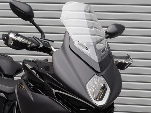 MV AGUSTA 800 LUSSO SCS 2023 — миниатюра 3