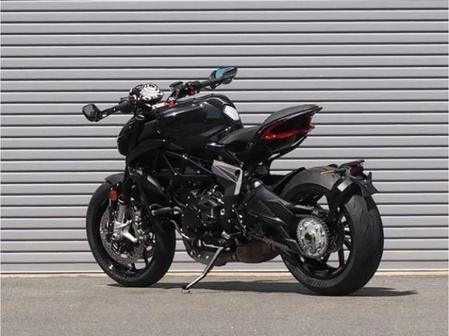 MV AGUSTA 800R 2023 — миниатюра 3