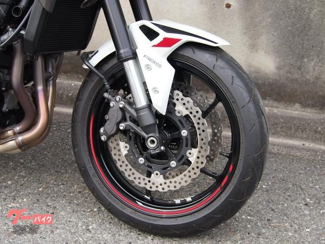 Kawasaki Z900 2023 — 4