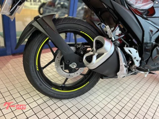 Suzuki GIXXER 150 2023 — миниатюра 5