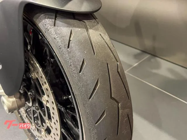 DUCATI V2 S 2025 — миниатюра 4
