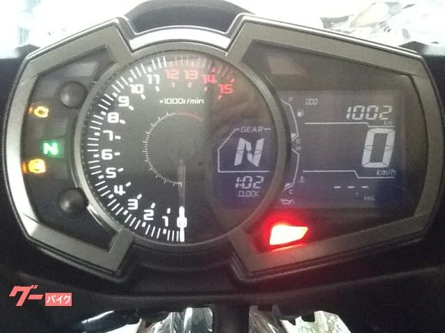 Kawasaki Ninja 400 2022 — миниатюра 5