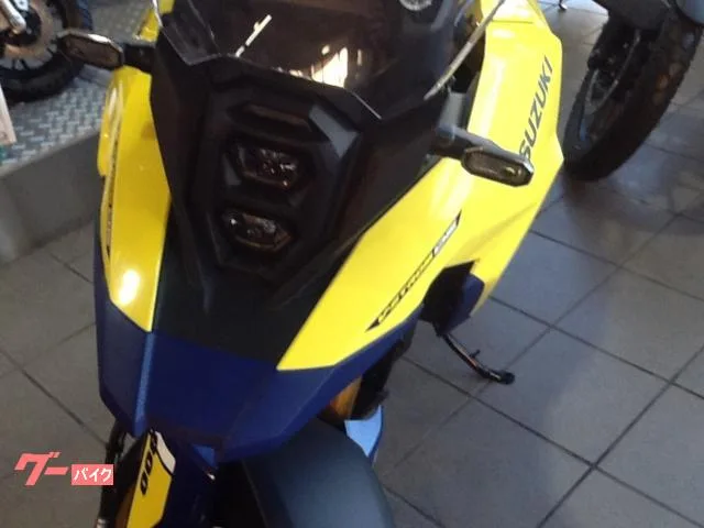 Suzuki V- 800DE 2023 — миниатюра 2