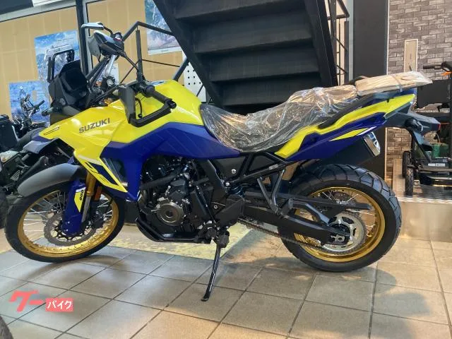 Suzuki V- 800DE 2023 — фото 1, купить с доставкой в Москву