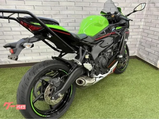 Kawasaki Ninja ZX-25R SE USB 2022 — миниатюра 4