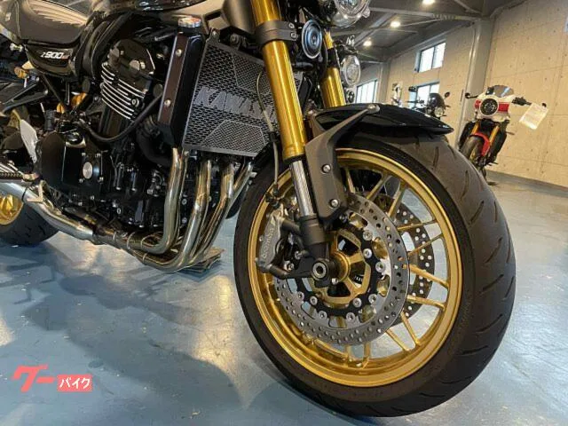 Kawasaki Z900RS SE OHLINS Brembo SE 2022 — миниатюра 3