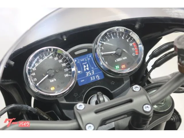 Kawasaki Z900RS 2023 — миниатюра 2