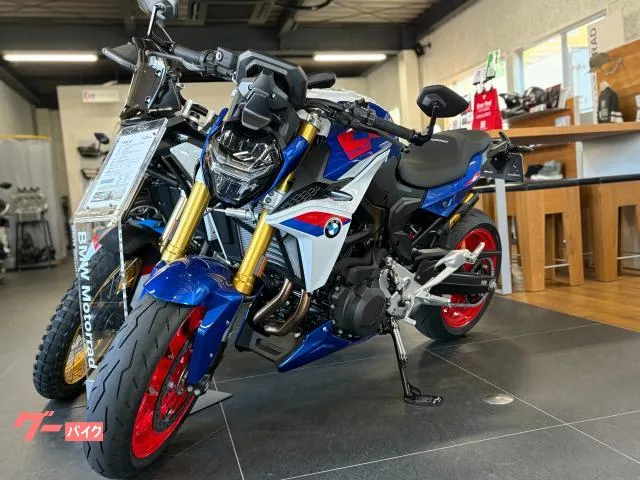 BMW F900R 2025 — фото 1, купить с доставкой в Москву
