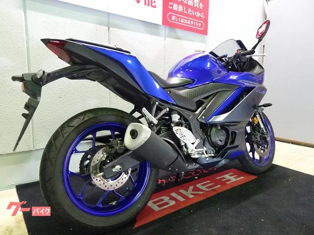 Yamaha YZF-R25 ABS/// 2022 — миниатюра 2