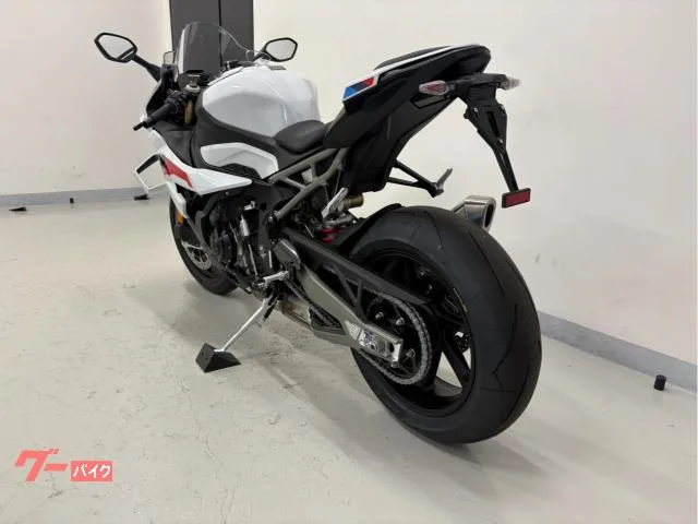 BMW S1000RR M BMW M M M M 2025 — миниатюра 2