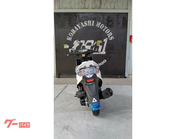 KYMCO GP125 VCBS USB 2022 — миниатюра 4