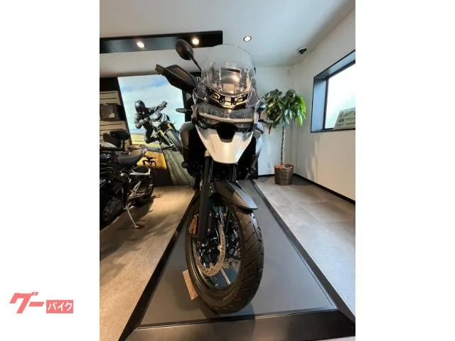 TRIUMPH 1200GT 2025 — миниатюра 4