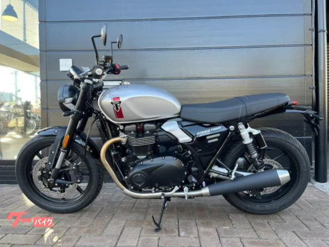 TRIUMPH 900 2026 — фото 1, купить с доставкой в Москву
