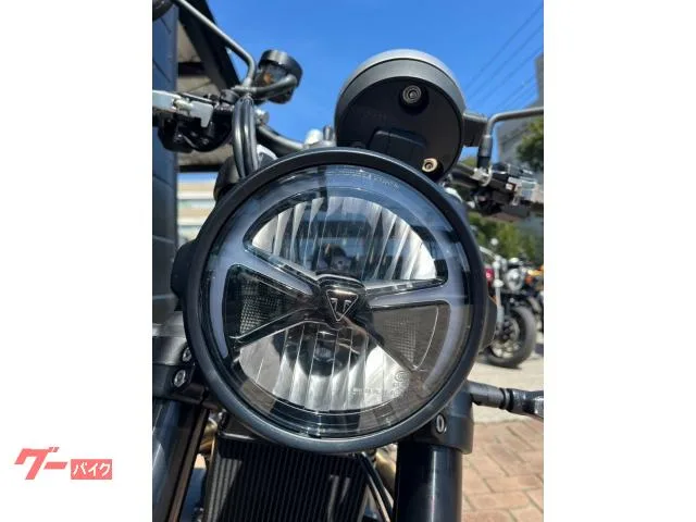 TRIUMPH 900 2026 — миниатюра 2