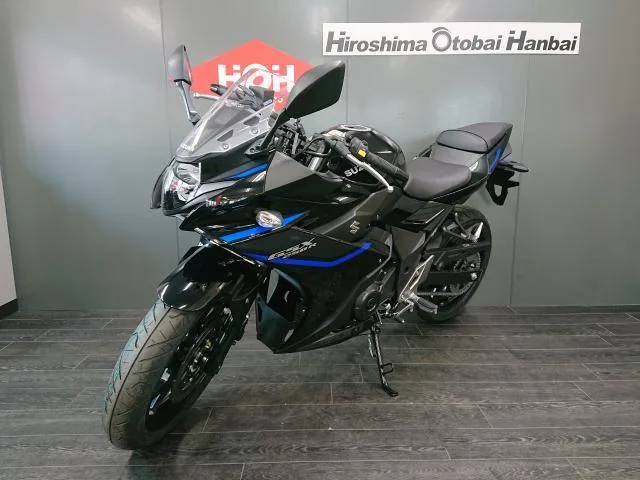 Suzuki GSX250R ABS M6 2026 — миниатюра 2
