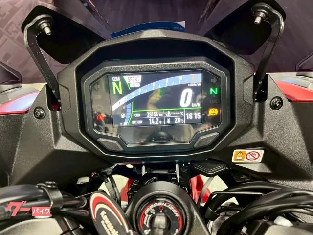 Kawasaki Ninja 1000 SX LCI 2022 — миниатюра 4