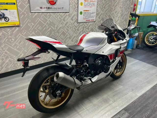 Yamaha YZF-R1 60 ETC 2022 — миниатюра 3