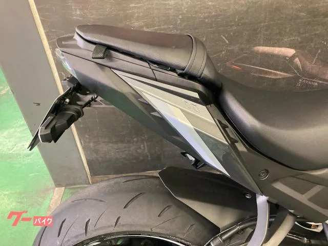Suzuki GSX-S1000ETC GIVI 2022 — миниатюра 5