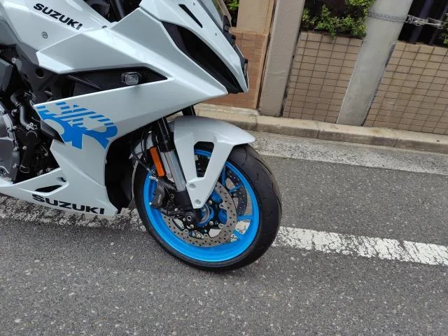 Suzuki GSX-8R 2026 — миниатюра 3