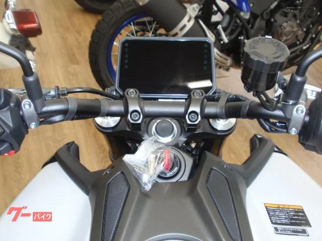 Yamaha MT-09 2025 — миниатюра 2
