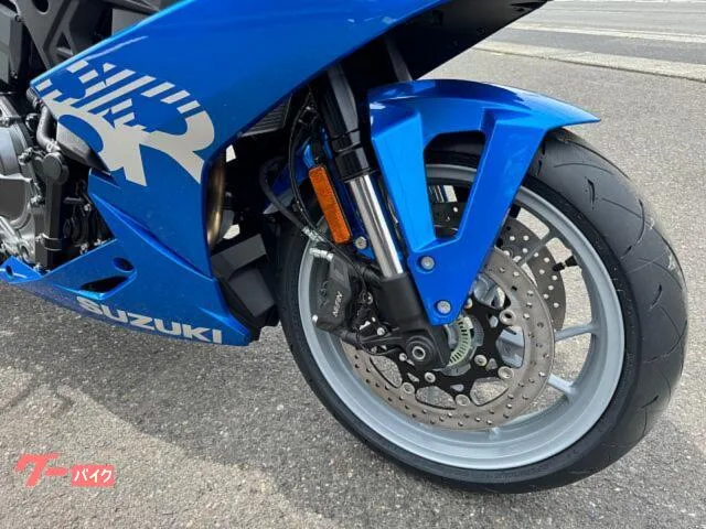 Suzuki GSX-8R SIRS 5 -TFT 2024 — миниатюра 4