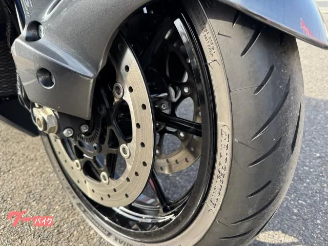 Suzuki (GSX1300R Hayabusa)EX USB 2023 — миниатюра 4