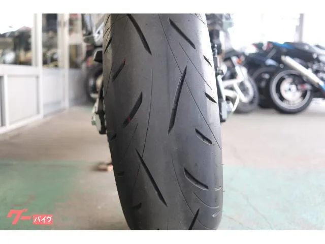 Honda CB650R E-Clutch ABS ETC2.0 Mio2 2024 — миниатюра 2