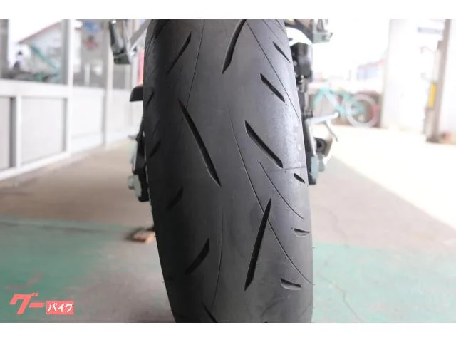 Honda CBR650R E-Clutch ETC2.0 2024 — миниатюра 5