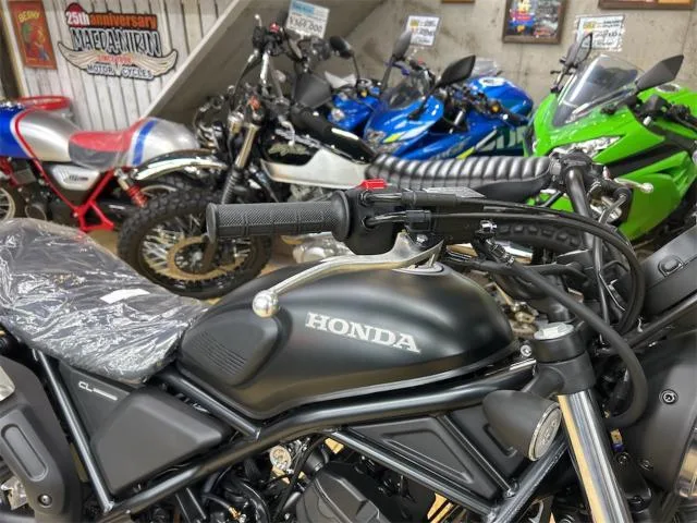 Honda CL250 E-Clutch ABS LED 2026 — миниатюра 4